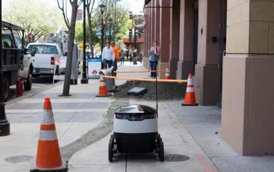 ���˼�ʻ������   �������˳�����