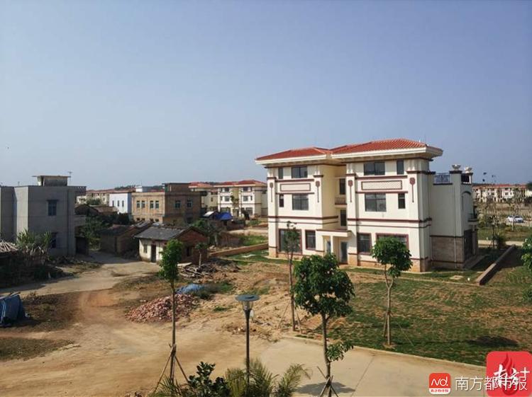 տ��������2�ڽ�258�ױ��������ף�ȴ�Ͳ���ȥ����ô���£�