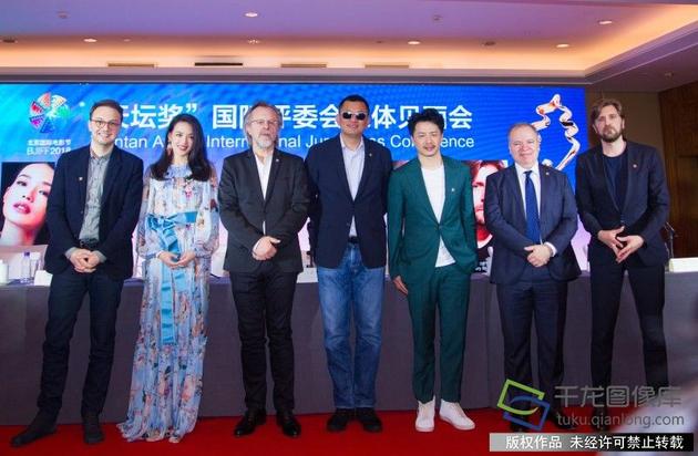 ��̳����ί������   ���Ⱥ�����ί