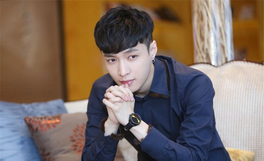 �����������˿Ⱥ   �������ֶ�