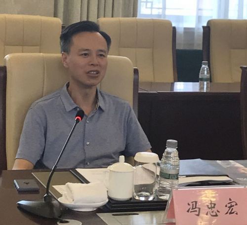 �����������������г����Һ�׹��