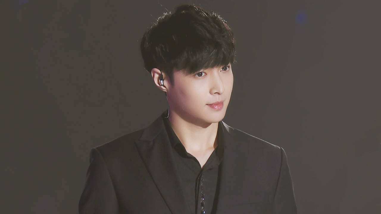 �����������˿Ⱥ   �������ֶ�