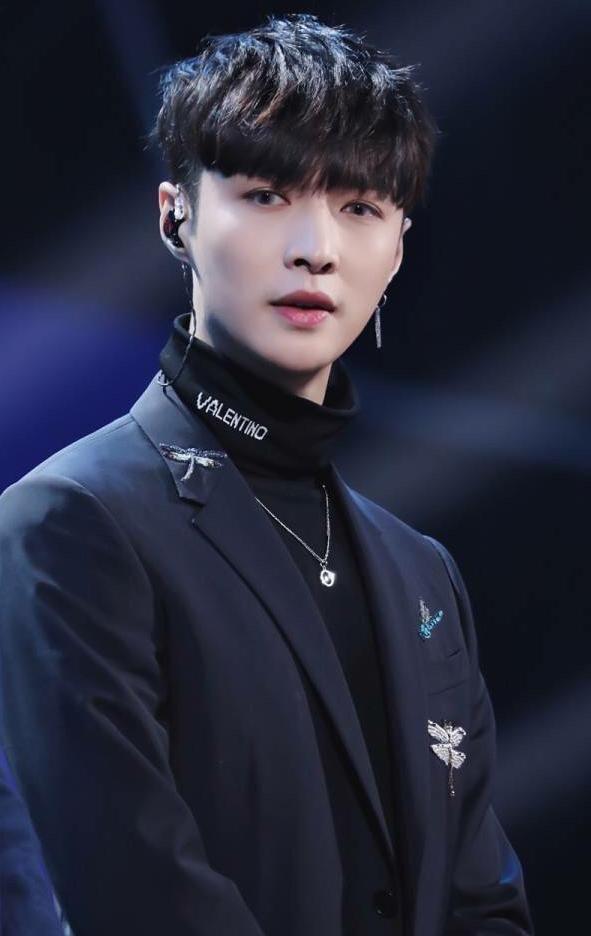 �����������˿Ⱥ   �������ֶ�